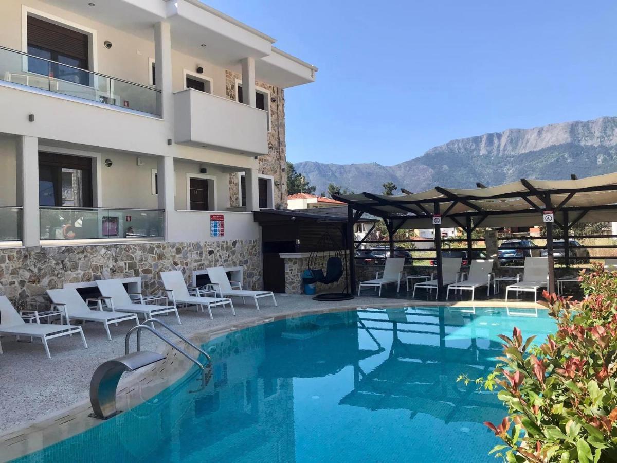 Hatzoudis Luxury Suites Chrysi Ammoudia Ngoại thất bức ảnh